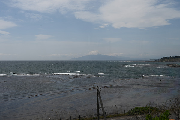 道南いさりび鉄道から望む津軽海峡