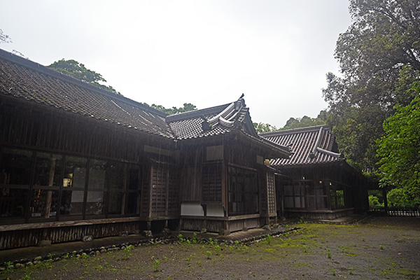 中庭から見る飫肥城 松尾の丸