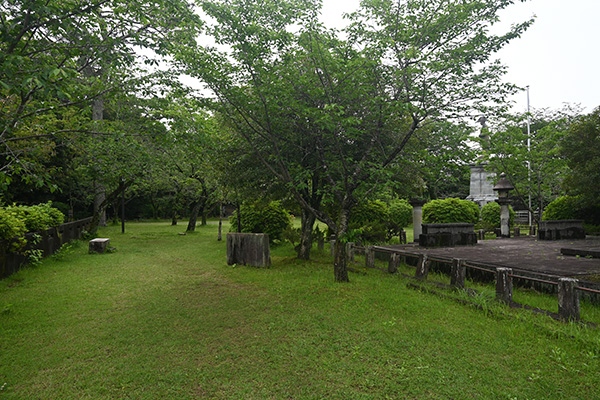 延岡城 本丸広場