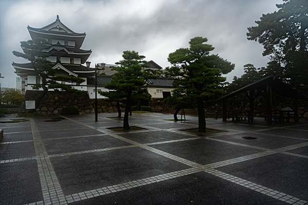 高松城の月見櫓、水手御門、渡櫓