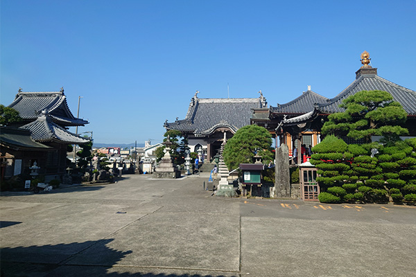 第17番札所・井戸寺