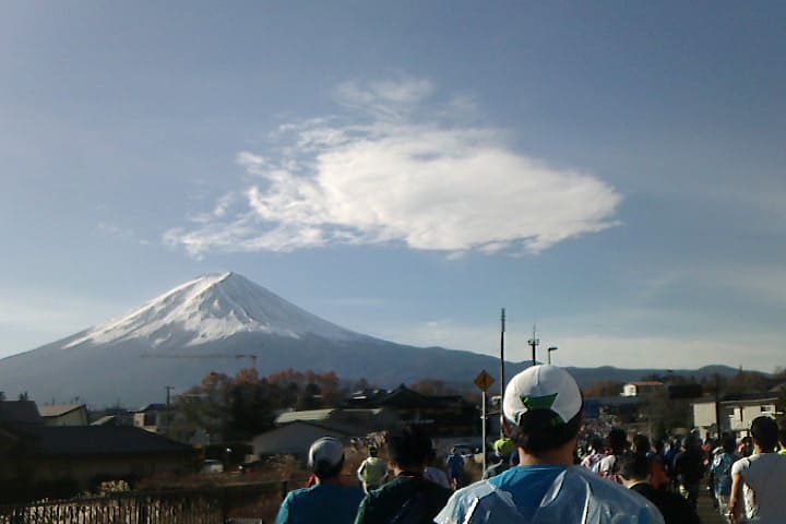 序盤で正面に見えた富士山